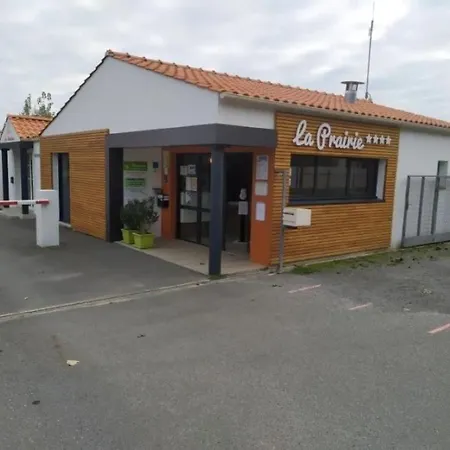 Zecamping 4 Etoiles Anime Piscine Couverte 1km Fitness Mobil-home Tv 4*
