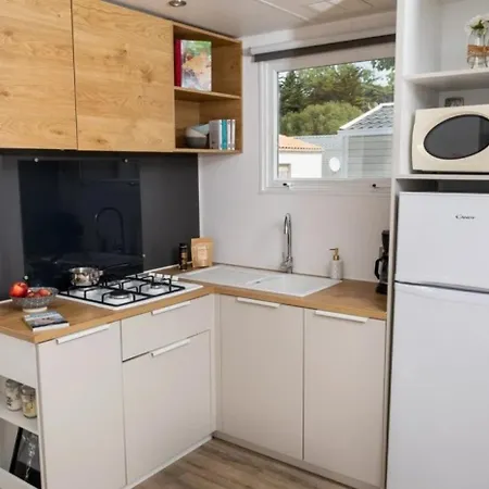 Zecamping 4 étoiles Animé Piscine Couverte 1km Fitness Mobil-home Tv 4* Saint-Jean-de-Monts