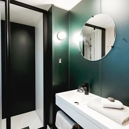 Zecamping 4 étoiles Animé Piscine Couverte 1km Fitness Mobil-home Tv Camping 4*